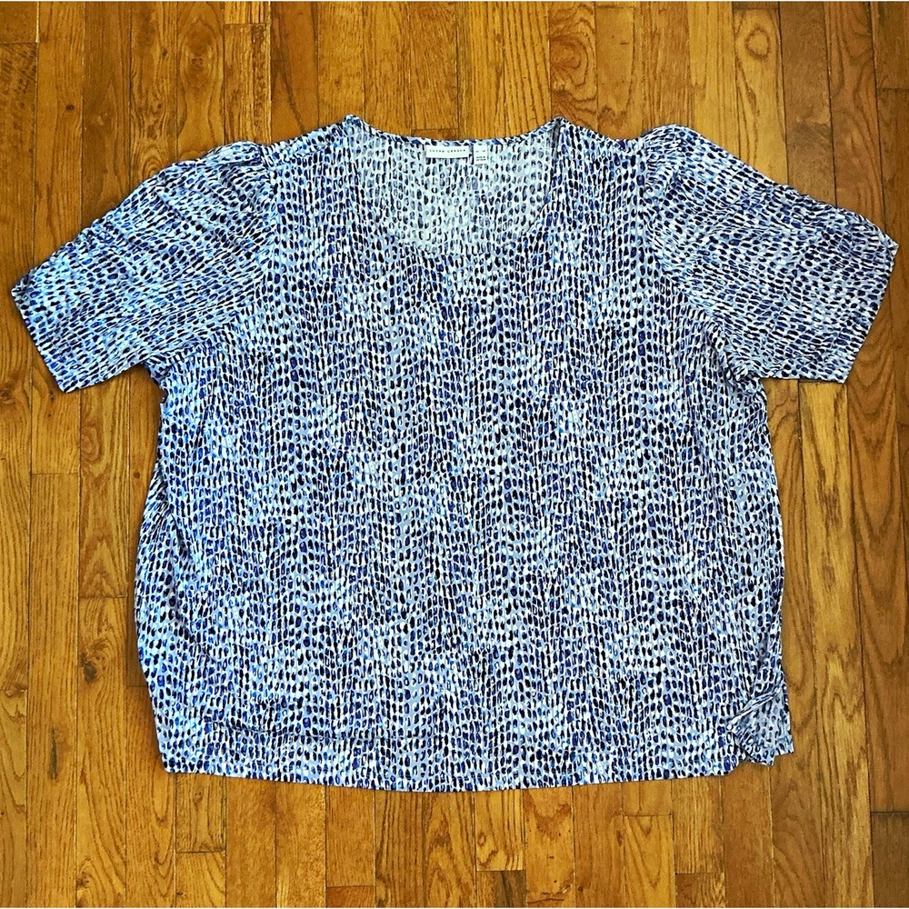Susan Graver Women's Plus 5X Blue/White/Purple Animal Print V-Neck Blouse